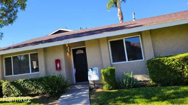 Main picture of 342 S Forest Ave