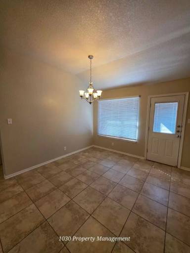 Main picture of 5804 Aquarius Dr