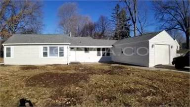 Main picture of 800 15th Ave