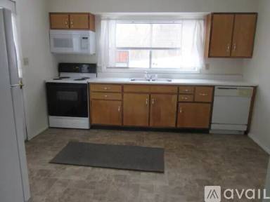 Main picture of 600 8th Street Rd