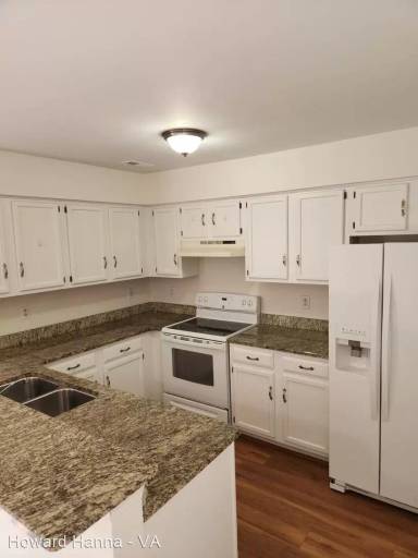 Main picture of 502 Pine Tops Ct