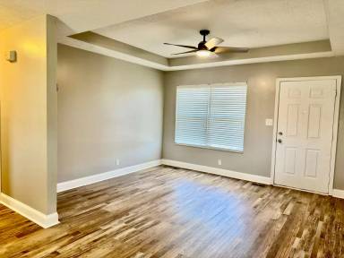 Main picture of 3410 Sandpiper Dr