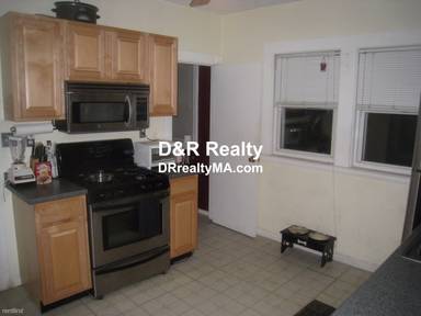 Main picture of 288 Harvard St