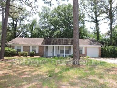 Main picture of 4810 Livingston Dr