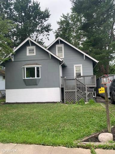 Main picture of 372 Elm Ave