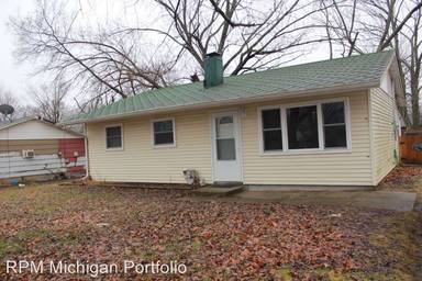 Main picture of 2412 S 14th St