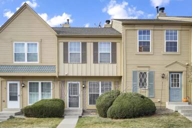 Main picture of 10719 Foxwood Ct