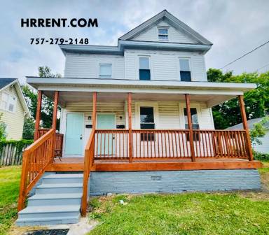 Main picture of 2846 Grandy Ave