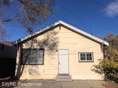 Main picture of 605 Hickory St