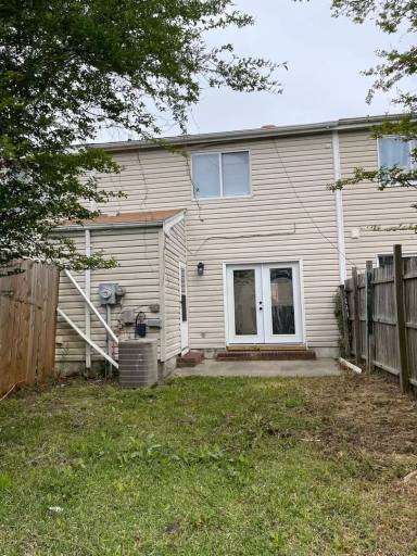 Main picture of 423 Myrtlewood Cir