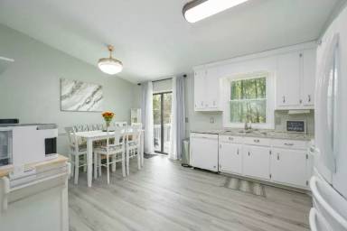 Main picture of 4348 Bradley Dr