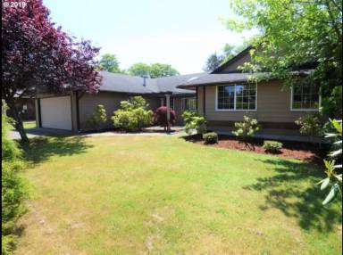 Main picture of 33754 Lake Front Dr