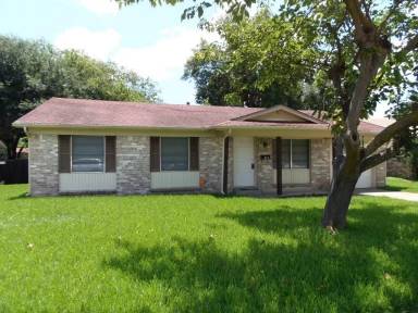 Main picture of 806 Intervale Dr