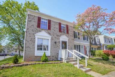 Main picture of 20300 Thunderhead Way