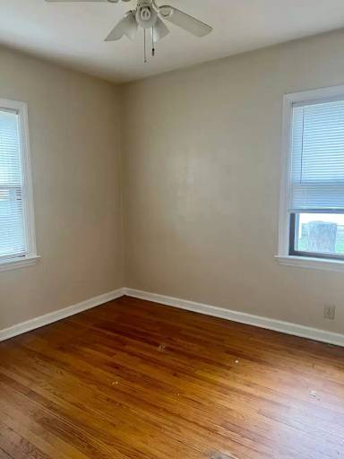 Main picture of 1603 Evergreen St