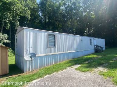 Main picture of 667 Webb Rd