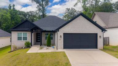 Main picture of 4041 Elizabeth Ct