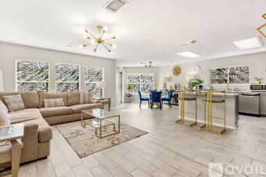 Main picture of 1627 Pinetum Dr