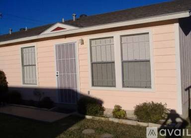 Main picture of 546 J St