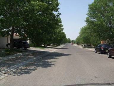 Main picture of 1928 Lee Loop NE