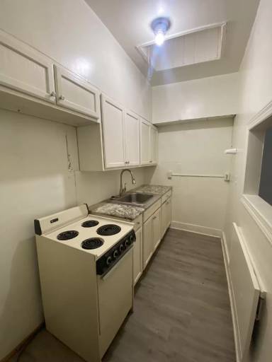 Main picture of 834 East Philadelphia Street - 3