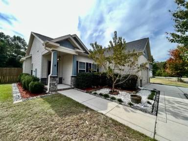 Main picture of 807 Lavender Ct