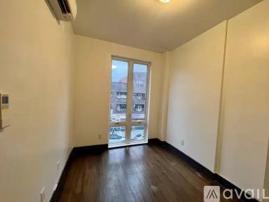 Main picture of 276 Nostrand Ave