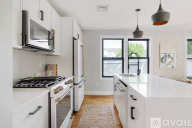 Main picture of 39 Hancock St