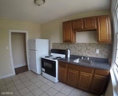 Main picture of 4935 Mulberry St