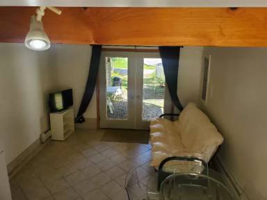 Main picture of 302 Camelot Shore Dr