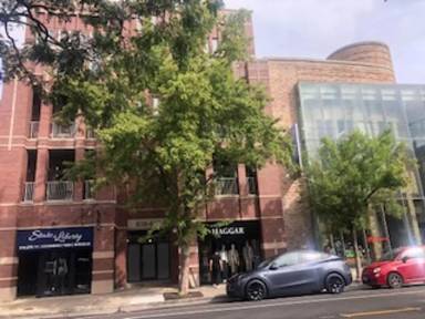 Main picture of 840 W Armitage Ave