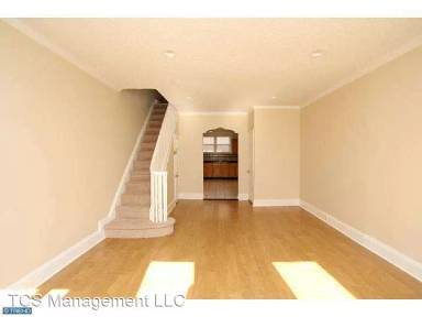 Main picture of 1703 S Chadwick St