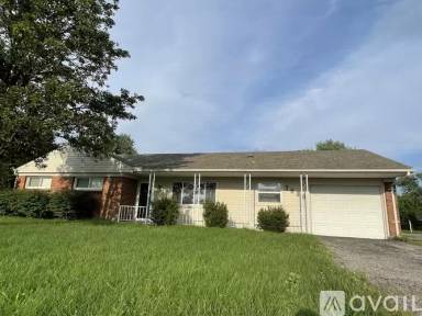 Main picture of 7036 Far Hills Ave