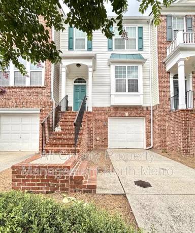 Main picture of 1033 Thornborough Dr