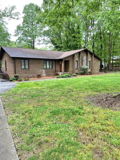 Main picture of 5507 Hidden Valley Rd