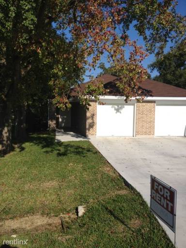 Main picture of 3404 Avenue E