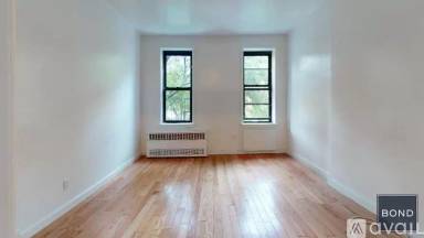 Main picture of 538 W 47th St