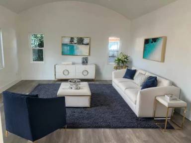 Main picture of 7832 Newman Ave