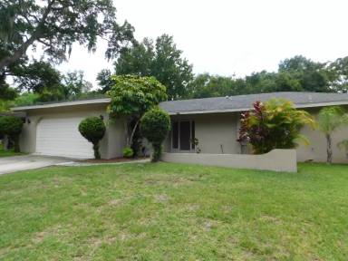 Main picture of 1840 Oak Forest Dr W