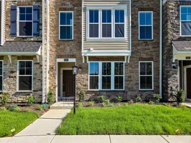 Main picture of 9236 Magellan Pkwy