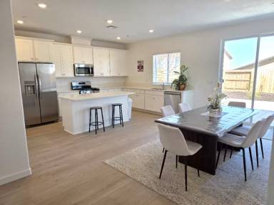 Main picture of 12663 Snowy Owl Way
