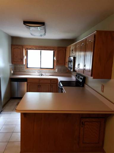 Main picture of 4104 White Bear Pkwy