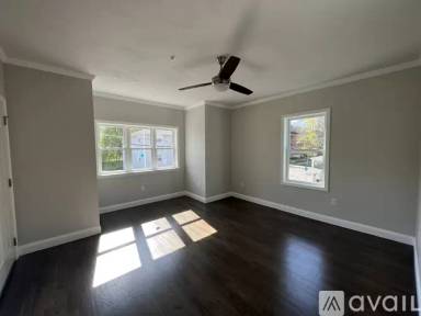 Main picture of 20 Meadow St