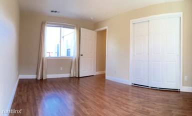 Main picture of 24874 Joyce St