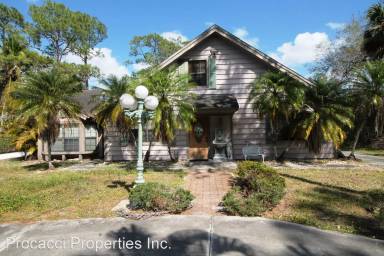 Main picture of 5691 Dogwood Way