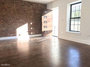 Main picture of 471 E 35th St