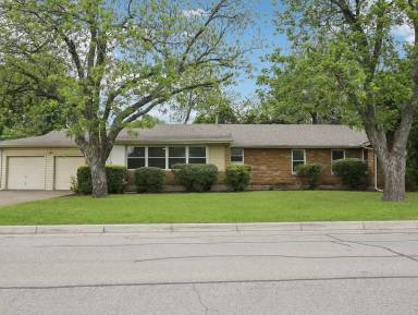 Main picture of 3817 Trail Lake Dr