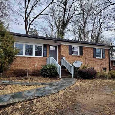 Main picture of 1620 W Meadowview Rd