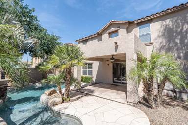 Main picture of 2754 S Southwind Dr
