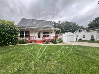 Main picture of 1950 Ashcroft Dr